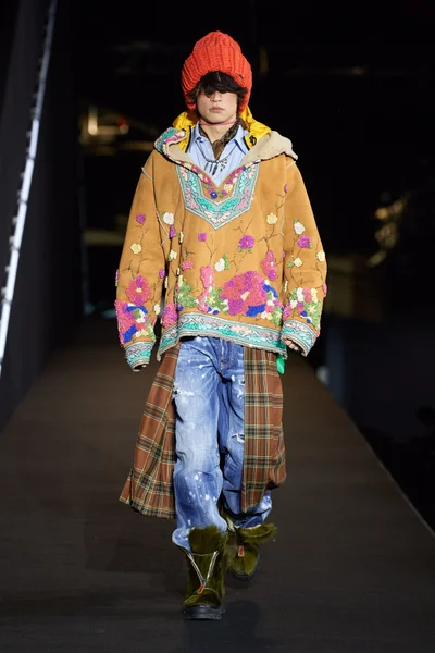 Look 42